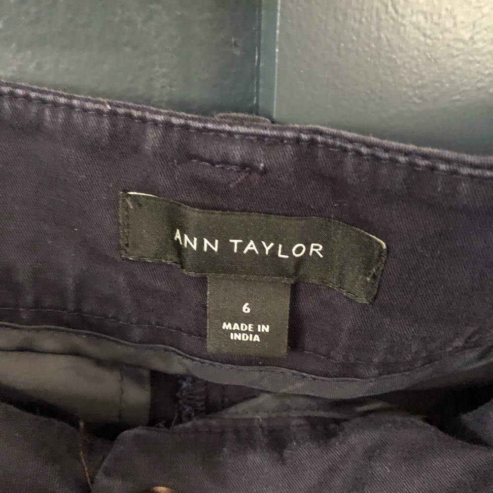 Navy Metro Short - Picture 2 of 4